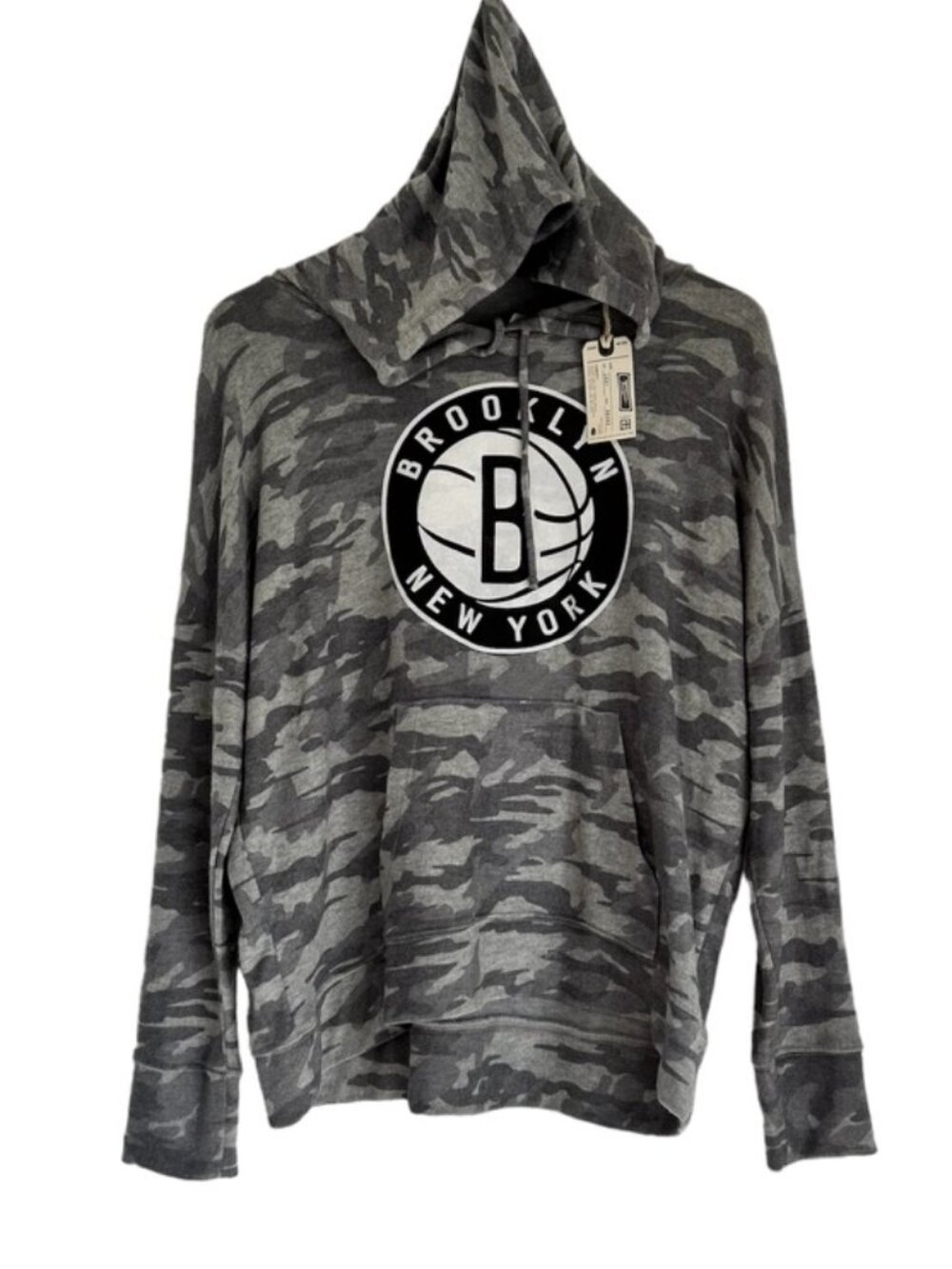 Tailgate Brooklyn Nets Soft Gray Camo Hooded Sweater Size S